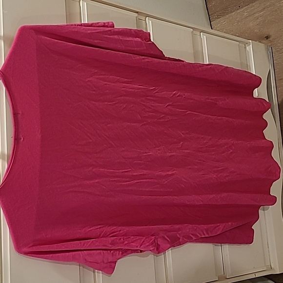 Studio Fuschia Button Down VNeck Tee - Picture 3 of 3
